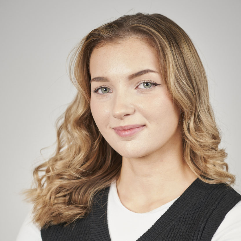 emily-barrand Emily Barrand